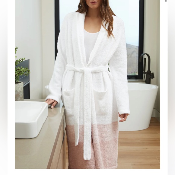 NEW Barefoot Dreams cozy white and pink dusty rose robe - Picture 4 of 10